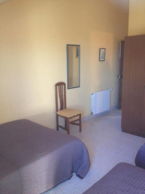 Hostal De Berria Santoña المظهر الخارجي الصورة